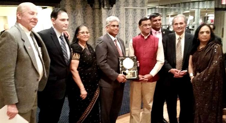 Consul General Mulay with Harshad Patel, Businessman of the Year at 2015 Lincoln Dinner